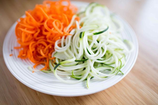 Zoodles (Zucchini Noodle Salad), ready to serve